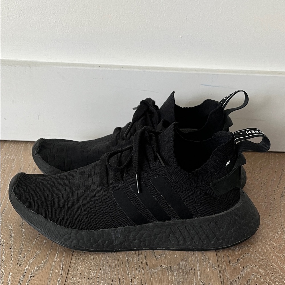 Adidas NMD R1 Black Knit Lace-Up  Sneakers